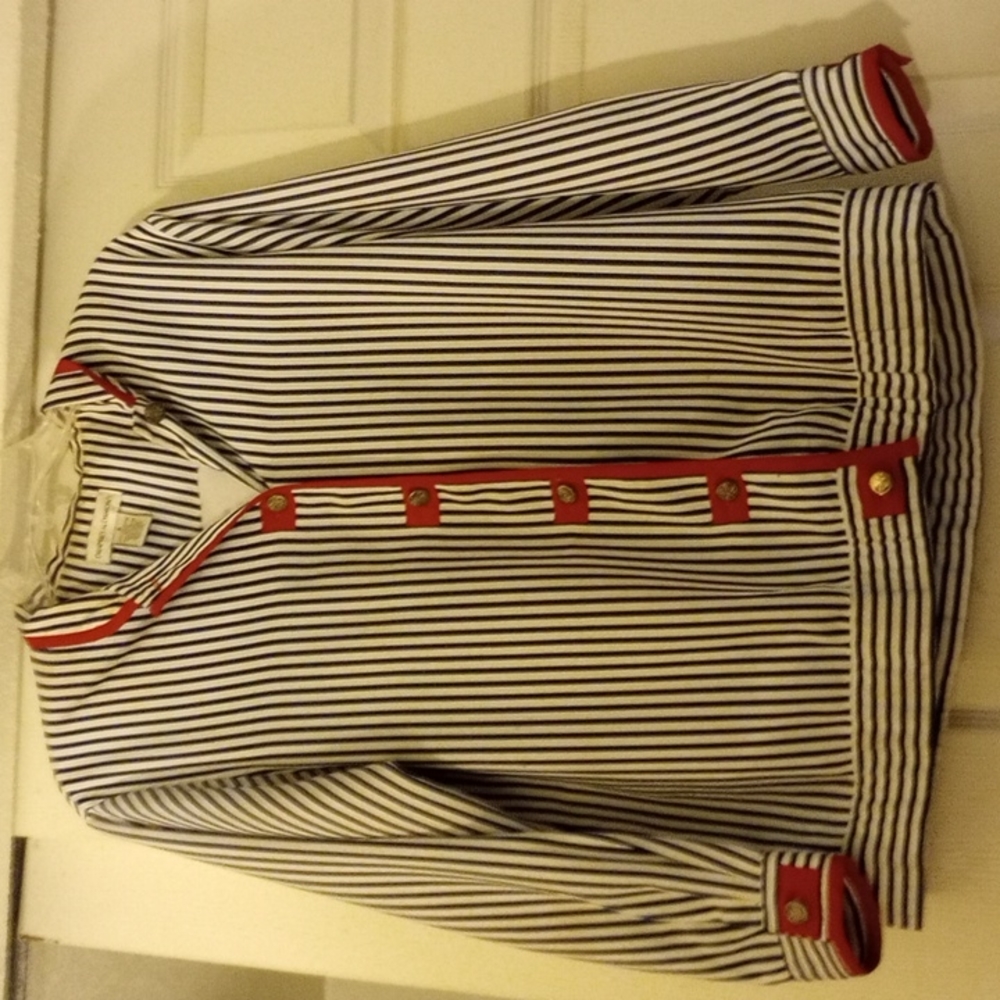 Women's Top